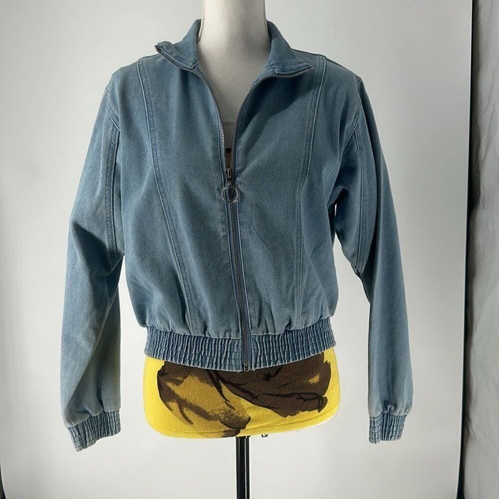 Haute Monde 80's Vibe Jean Jacket Size Small. Gathered waist and cuffs.